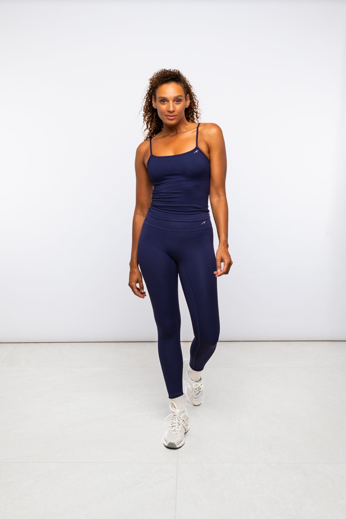 ESSENTIAL – Sporttanktop Dames met Verstelbare Bandjes